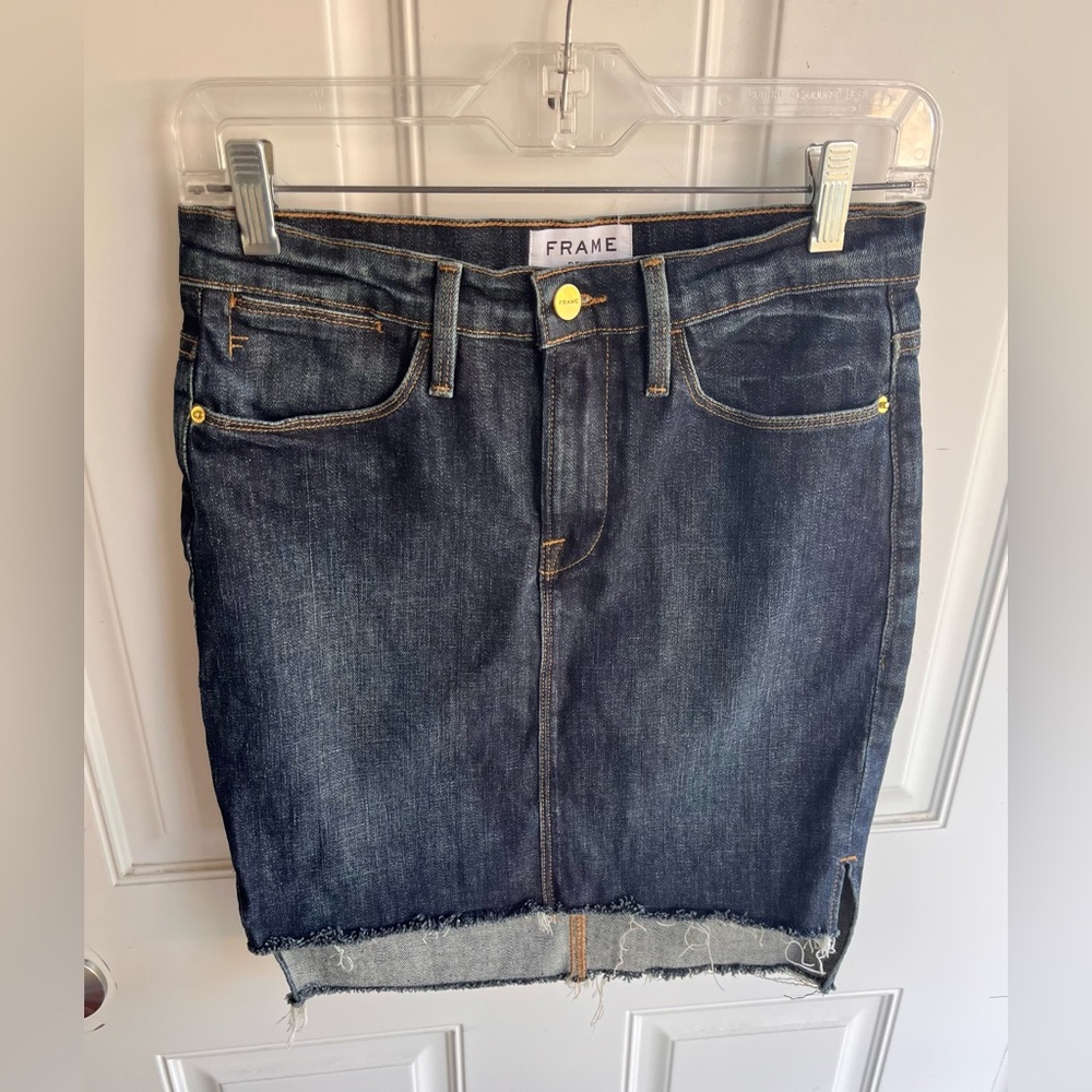 FRAME DENIM Skirt Frayed Dark size 25 waist